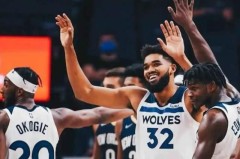 字母哥雄鹿队新赛季：冠军之路上续约的关键时刻